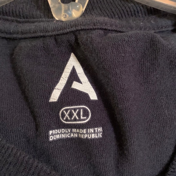 DONATED Men’s Boston Bruins tee shirt - Picture 3 of 6